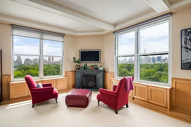 Sold by Dolly Lenz Real Estate LLC