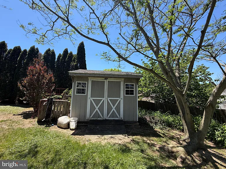 407 Tamarack Cir — Photo 42
