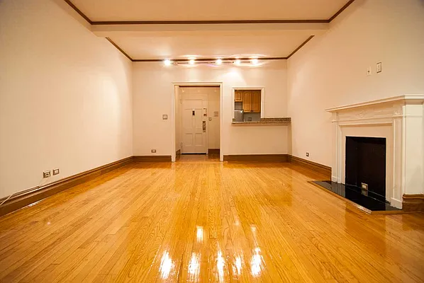 Rented by WAM Partners - William Moses Co. | media 52