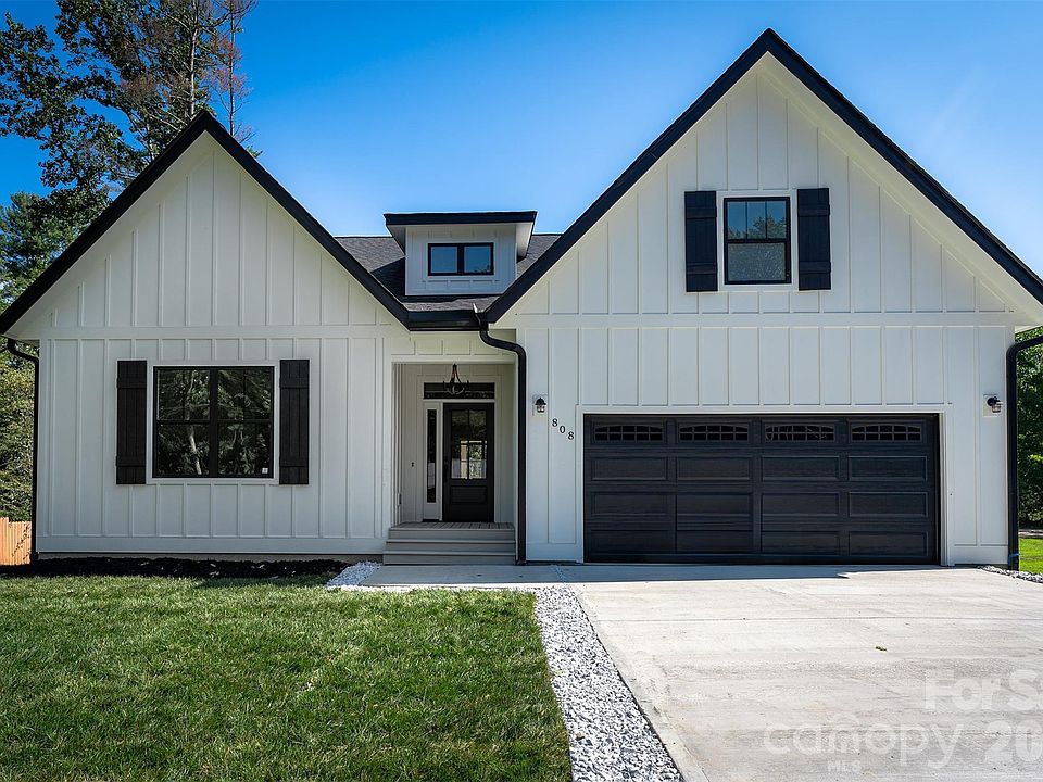 1st image of 808 Maybank Dr