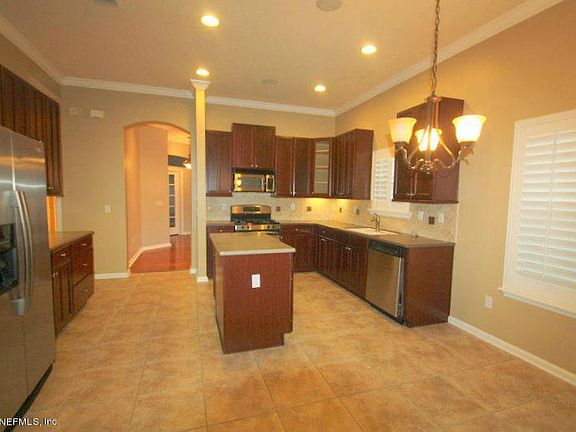 4th image of 14626 Fern Hammock Dr