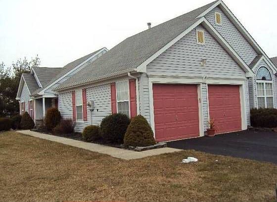 1st image of 2610 Meadow Lake Dr