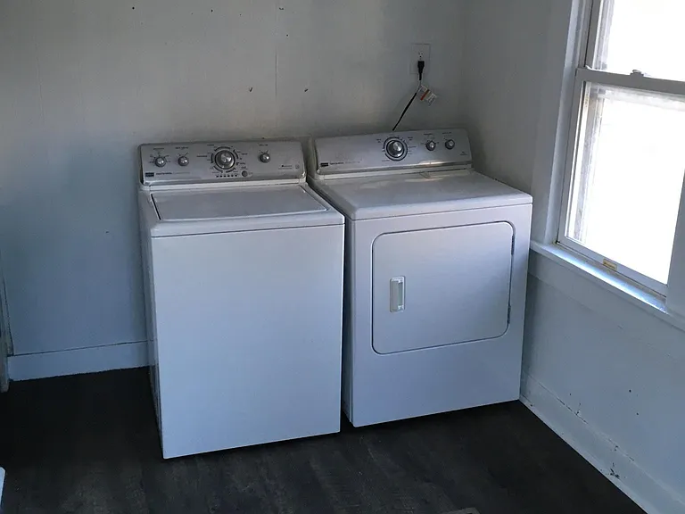 514 S Osage St — Photo 8