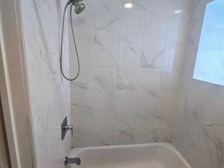 2432 S Hutchinson St — Photo 24