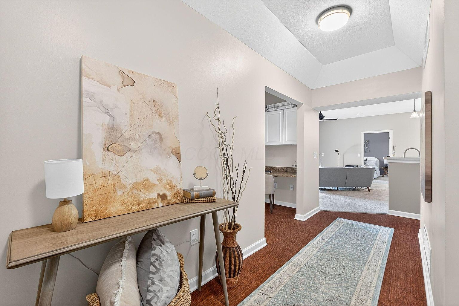 Listing photo 3 for 8075 Cranes Crossing Dr