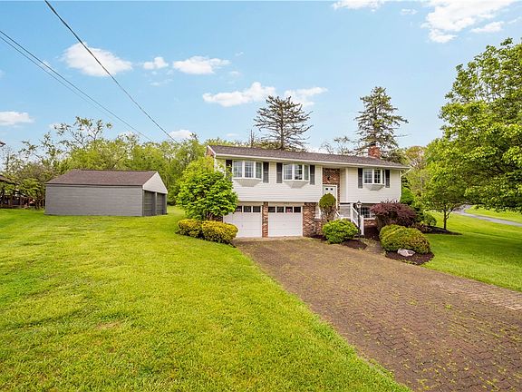 2nd image of 994 Weigles Hill Rd