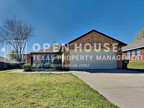 1409 Santos Dr, Denton, TX 76207
