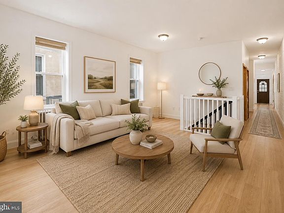 2nd image of 149 W Sharpnack St