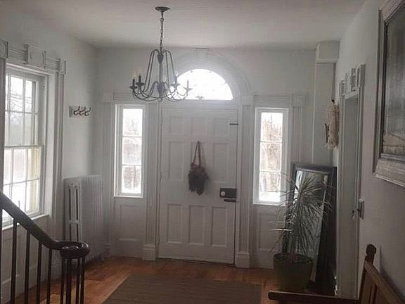 3rd image of 89 S Main St