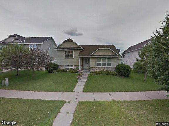 2nd image of 12155 Bataan St NE