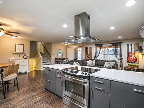 5th image of 3551 NE 7th Ct