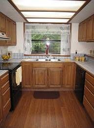2nd image of 20328 Robin Ln NE
