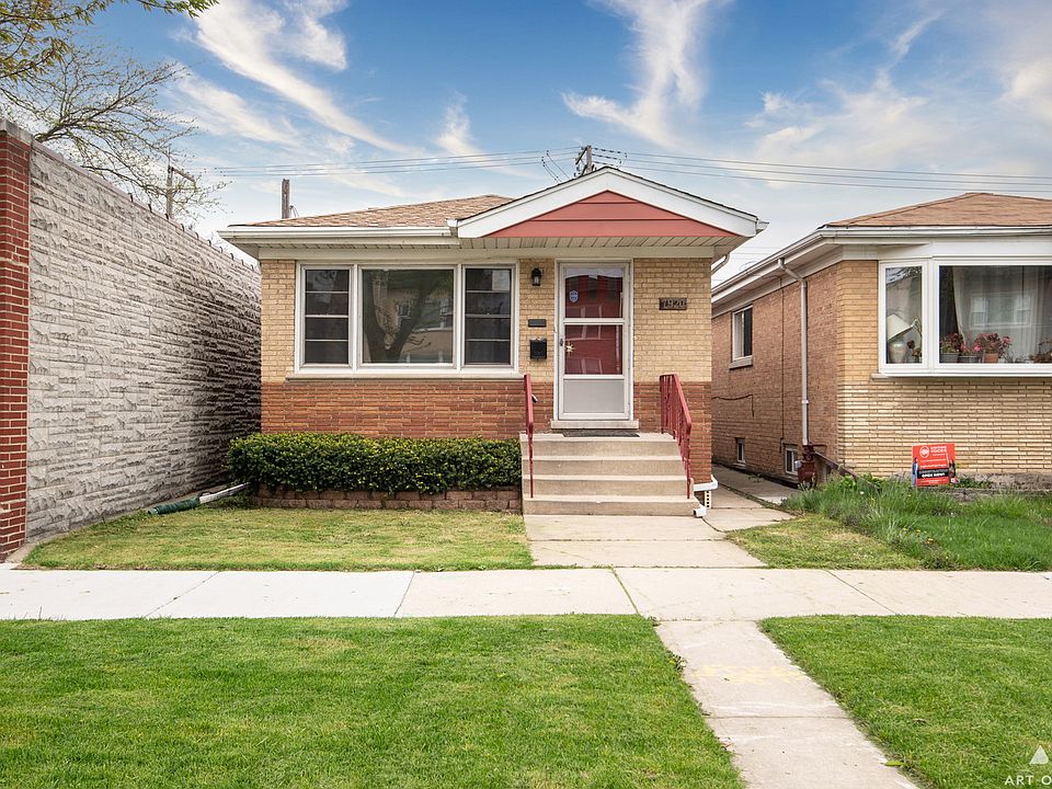 1st image of 7920 W Belmont Ave