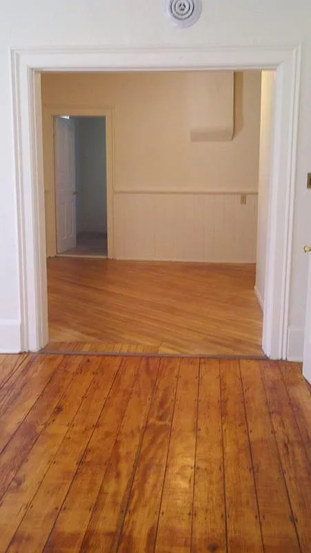 6 bed, $2,430 — Photo 4