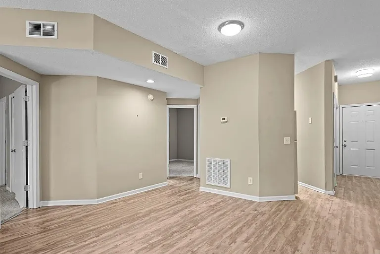 4210 Wilshire Blvd #D204 — Photo 6