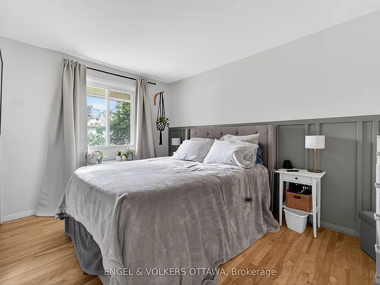 2548 Hanlon Ave — Photo 10