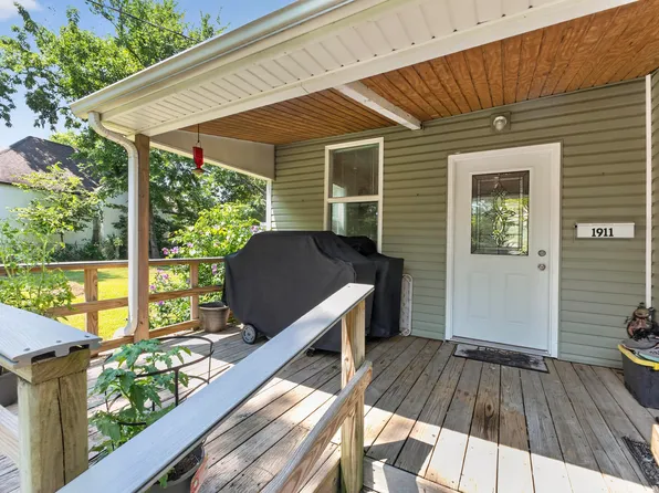 1911 N Benton Avenue, Springfield, MO 65803