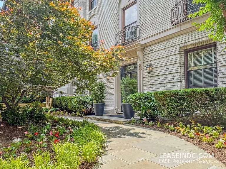 2310 Ashmead Pl NW #205 — Photo 2