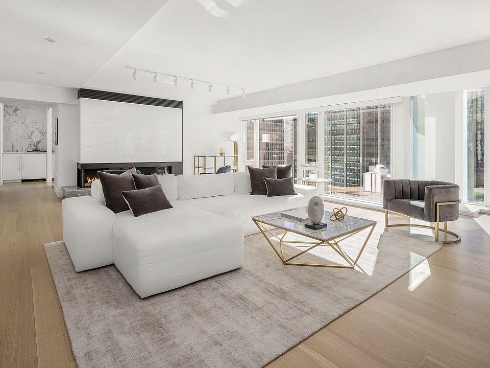 1st image of 135 W 52nd St APT 40A
