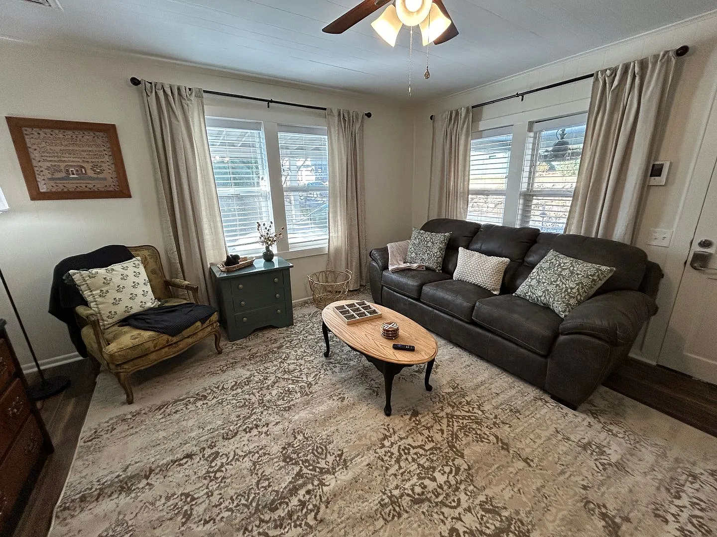 Furnished 2/2 House in Downtown Ellijay- $1,995 — Photo 3