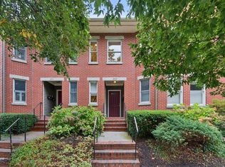 209 Vaughan St #7, Portland, ME 04102