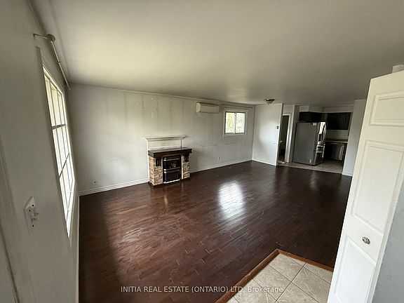 3rd image of 7 Ardsley Rd