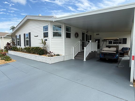 5th image of 6374 Wakefield Ln #212