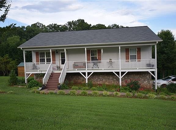 2nd image of 2217 Olde Valley Dr