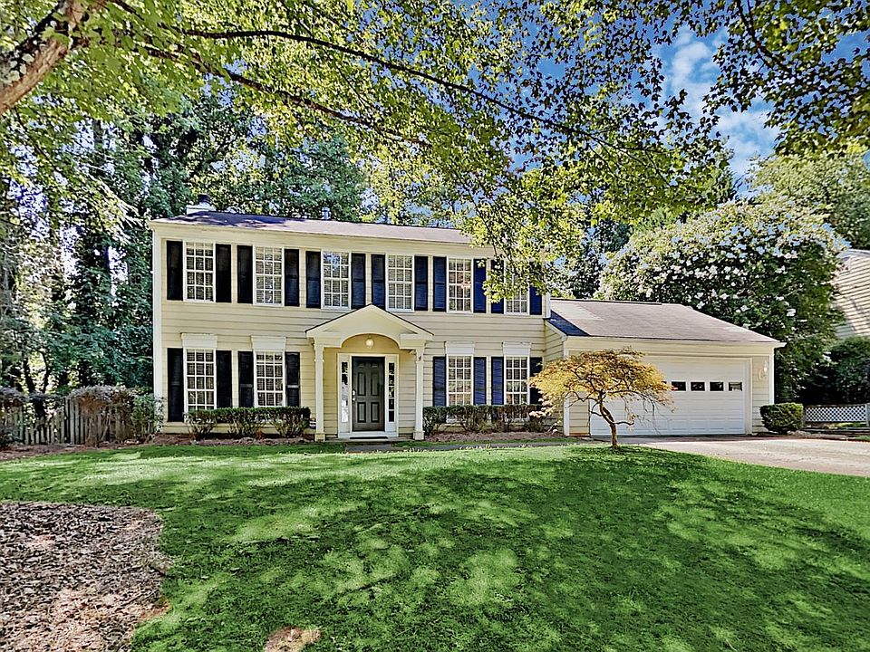 1st image of 800 Crab Orchard Ct