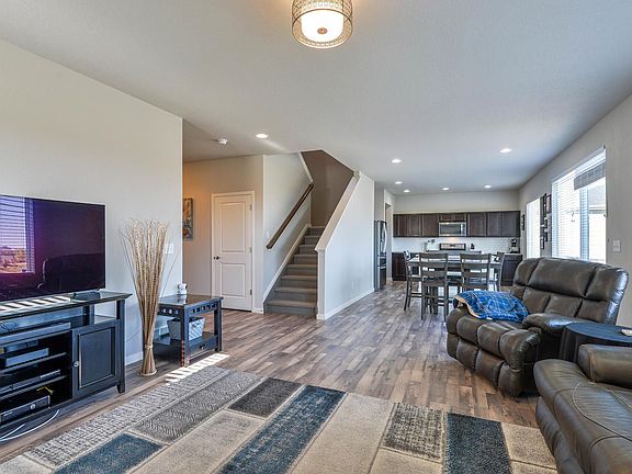 B3 - 3068 Aries Dr Loveland CO-large-013-030-Family Room4-1498x1000-72dpi.jpg