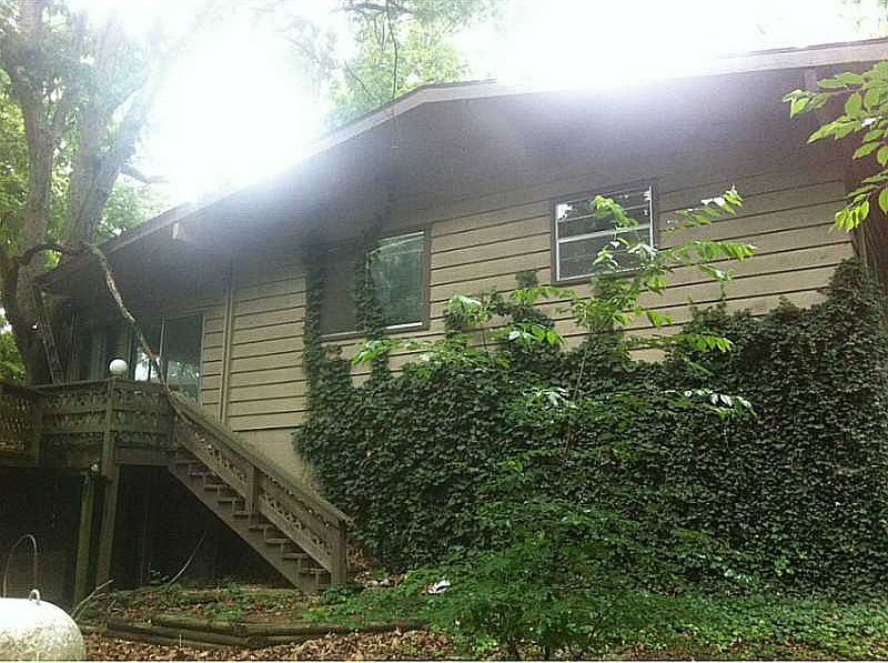 2nd image of 3 Kilby Ln