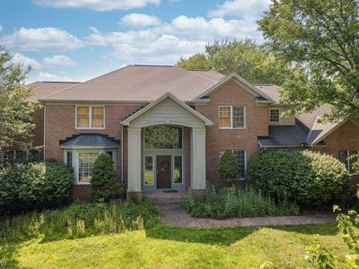 30680 Stillwater Ln, Solon, OH, 44139