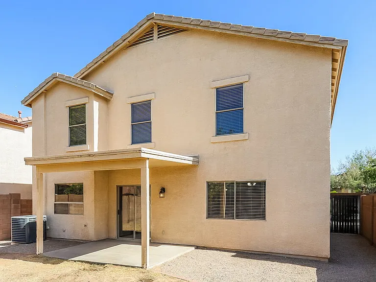 2319 W Running Deer Trl — Photo 17