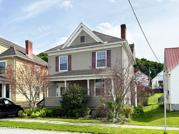 143 E 3rd St, Williamsburg, PA 16693