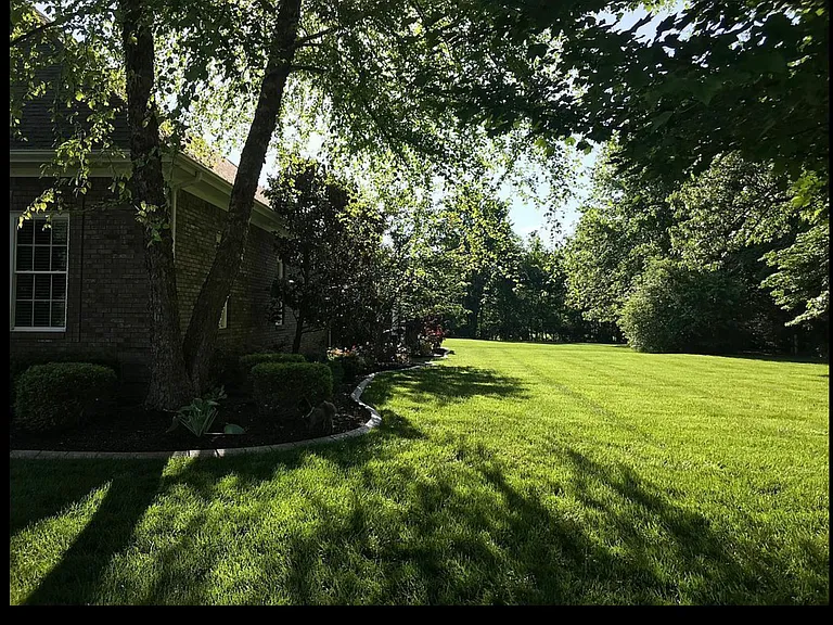 1834 Deerhaven Ln — Photo 33