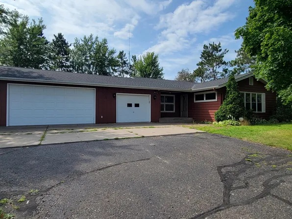 1336 W Division St, River Falls, WI 54022