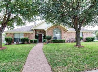10012 Rodeo Dr, Woodway, TX 76712