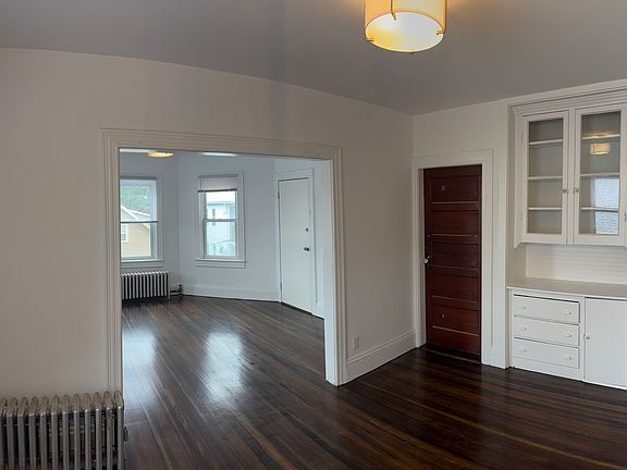 5th image of 71 Ayrault St Floor 3
