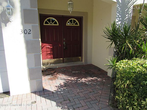 3rd image of 302 King Neptune Ln #302