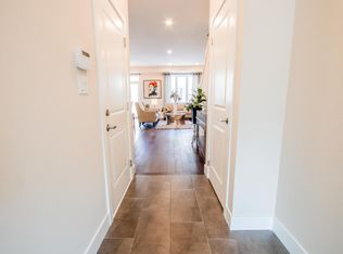 1960 Dalmagarry Rd, London, ON N6G 0T8