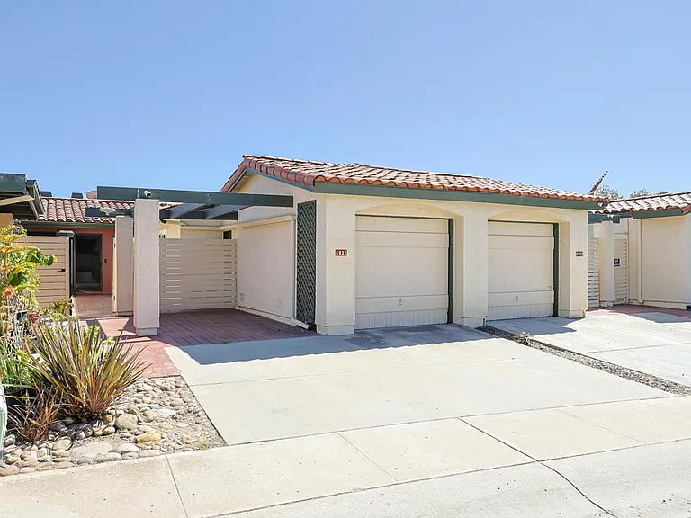 6931 Camino Revueltos — Photo 2