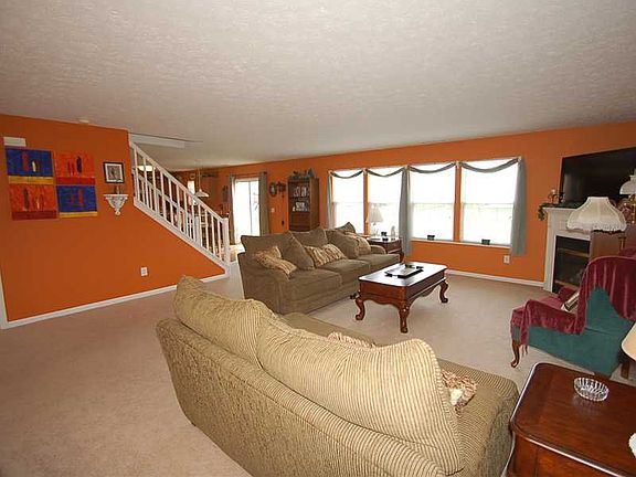4th image of 5807 Tempest Dr
