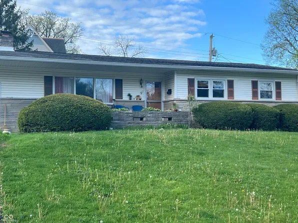 9 Paradise Ln, Greencastle, IN 46135