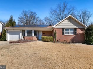 12115 Willow Wood Dr, Silver Spring, MD 20904