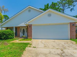 713 Marsh Harbor Dr, Mary Esther, FL 32569