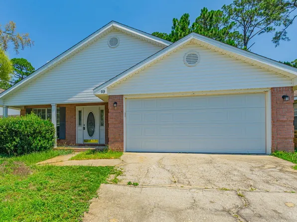 713 Marsh Harbor Dr, Mary Esther, FL 32569