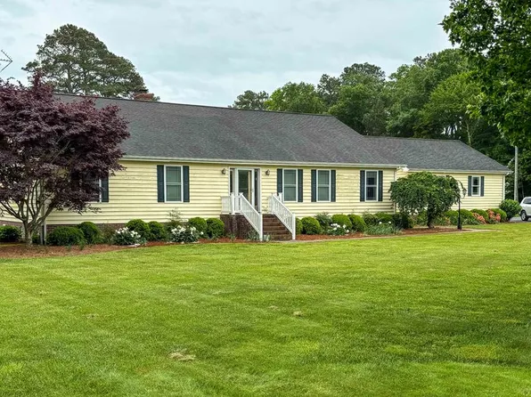 26297 Joynes Neck Rd, Accomac, VA 23301
