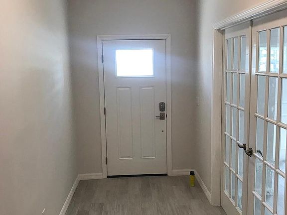 4th image of 780 Wickham Lakes Dr