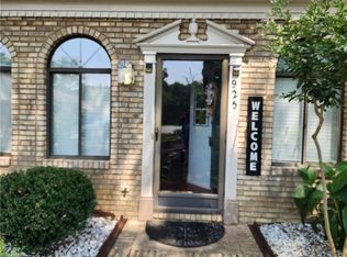 925 Belmont Dr, High Point, NC 27263