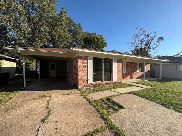 629 Woodmont Pl, Shreveport, LA 71108
